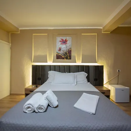 Aparthotel Erik Tirana