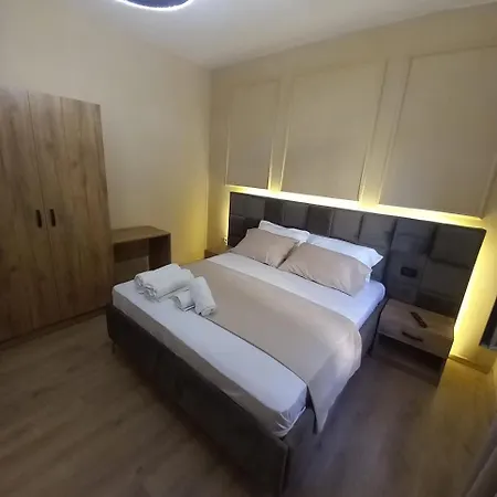 Hotel apartamentowy Erik Tirana