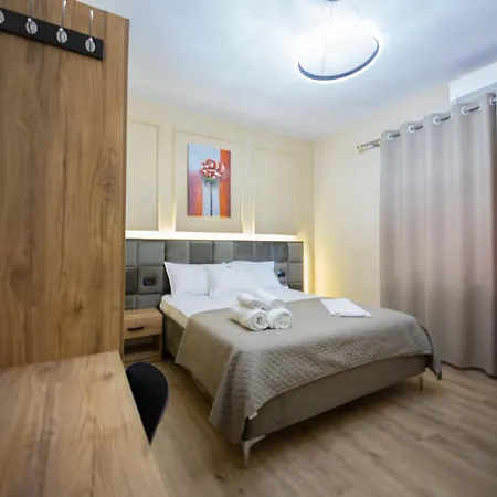 Erik 3* Tirana